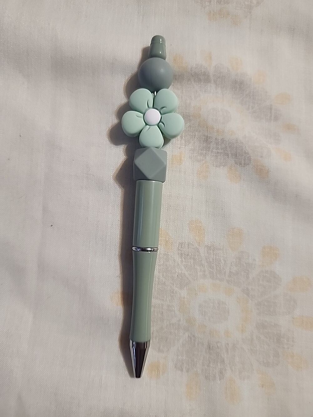 Bead Pen Floral Mint Flower Green Pen & Green Beads